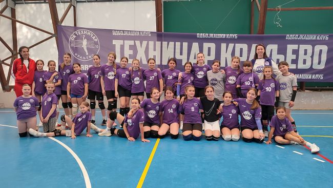 aaaGrupa Bataljon sa trenerima na turniru na Goču